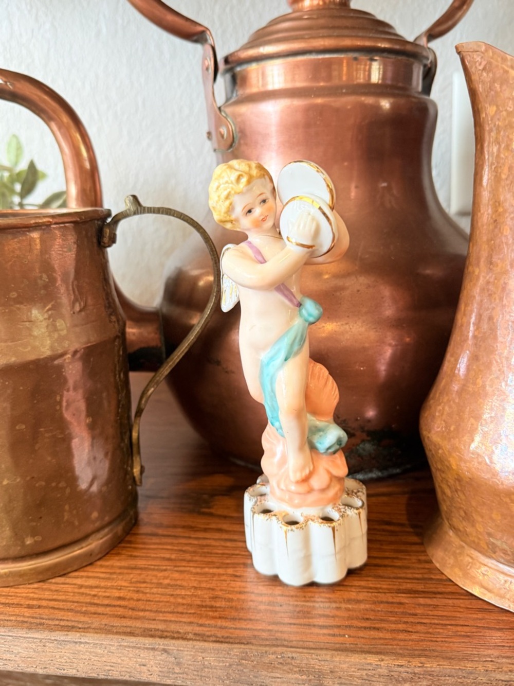Vintage Porcelain Cherub Flower Frog - Picture 3 of 14